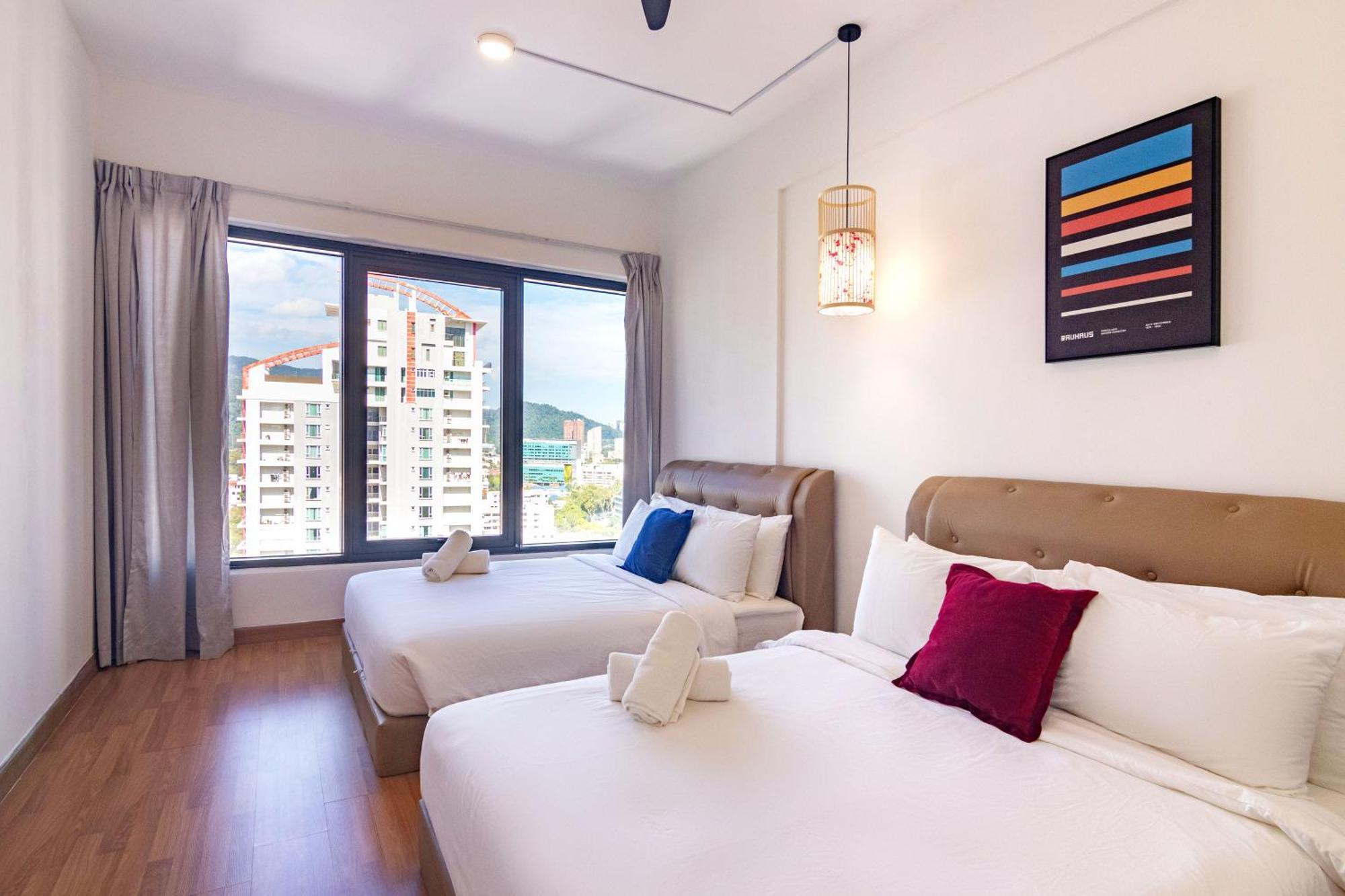 ❈ Tropicana 218 By Alv Suites ❈ George Town Bagian luar foto